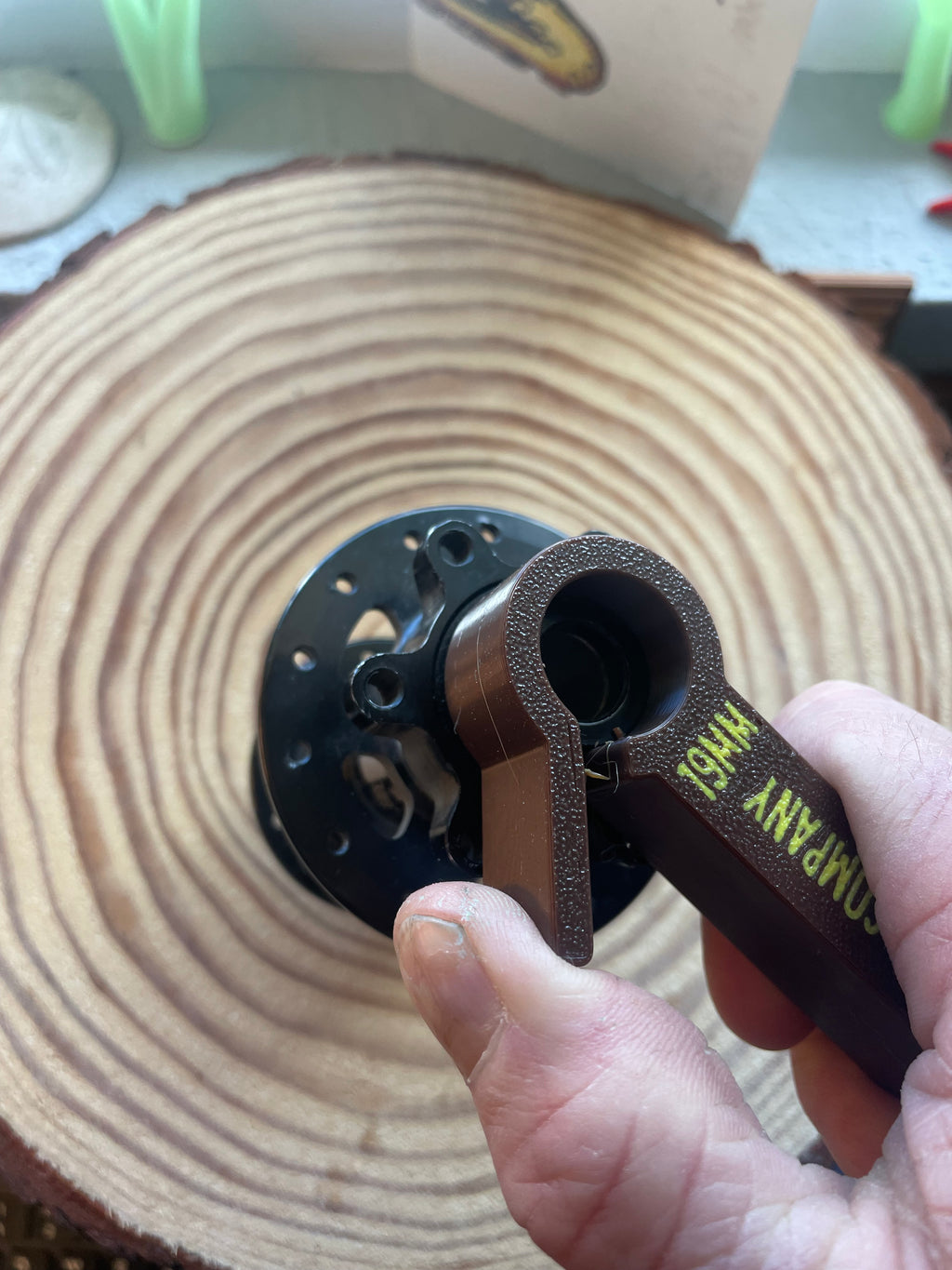 Hub End Cap Puller